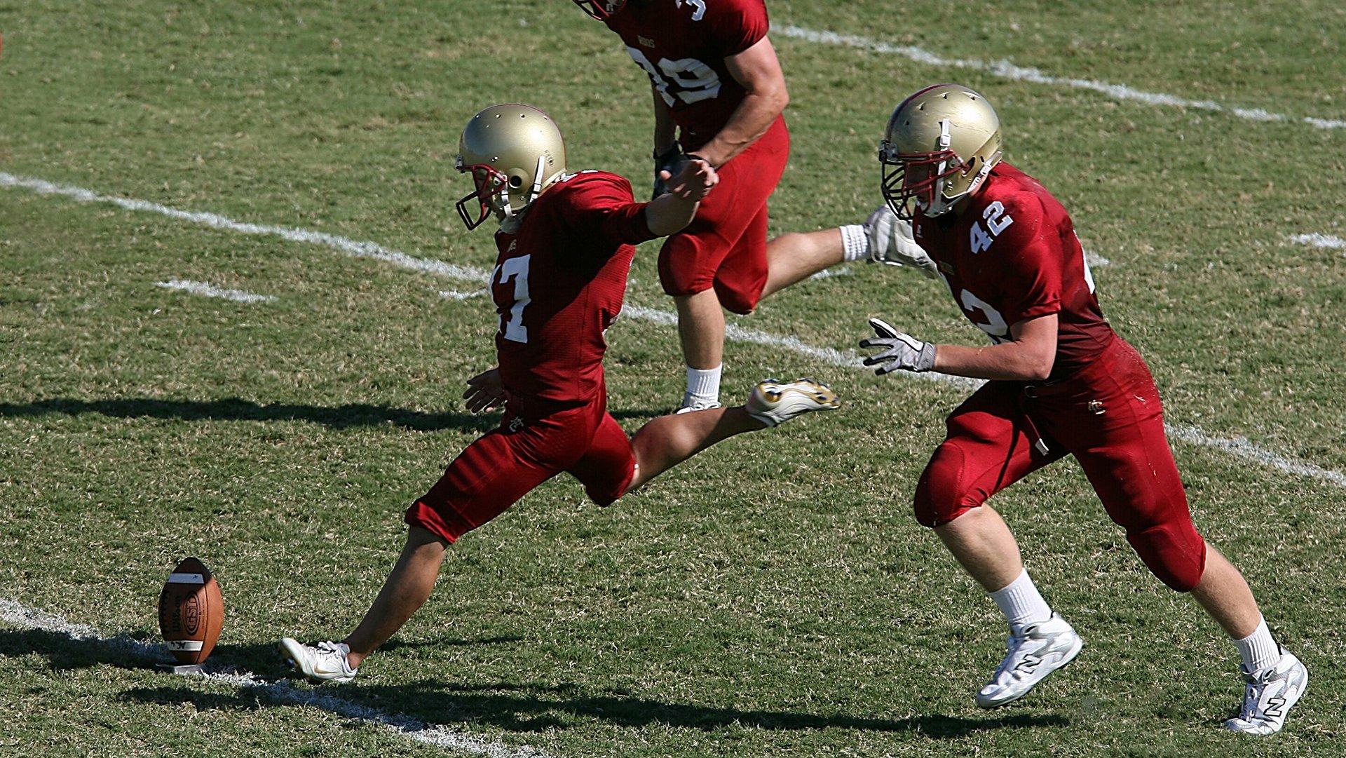 2026世界杯预选赛激战正酣，多支豪门球队提前锁定晋级席位