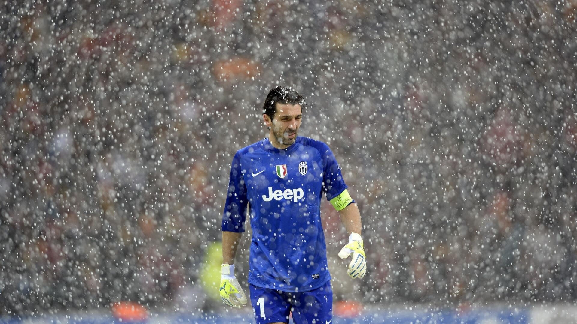 双加时鏖战！湖人险胜勇士，詹姆斯关键三分锁定胜局